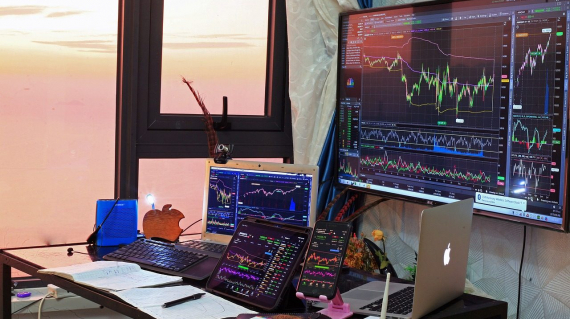 Aktiencharts Finanzberater in Karlsruhe Baidenger Finanzberatung GmbH