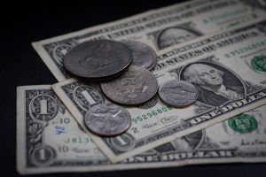 Dollar-2 Finanzberater in Karlsruhe Baidenger Finanzberatung GmbH