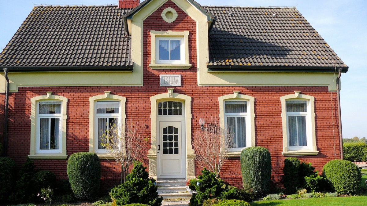 Hauskauf freier Finanzberater und unabhängiger Versicherungsmakler in Karlsruhe